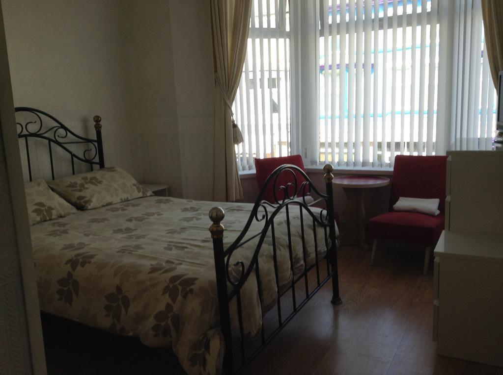 Fairhaven Hotel On Woodfield Road Blackpool Ngoại thất bức ảnh