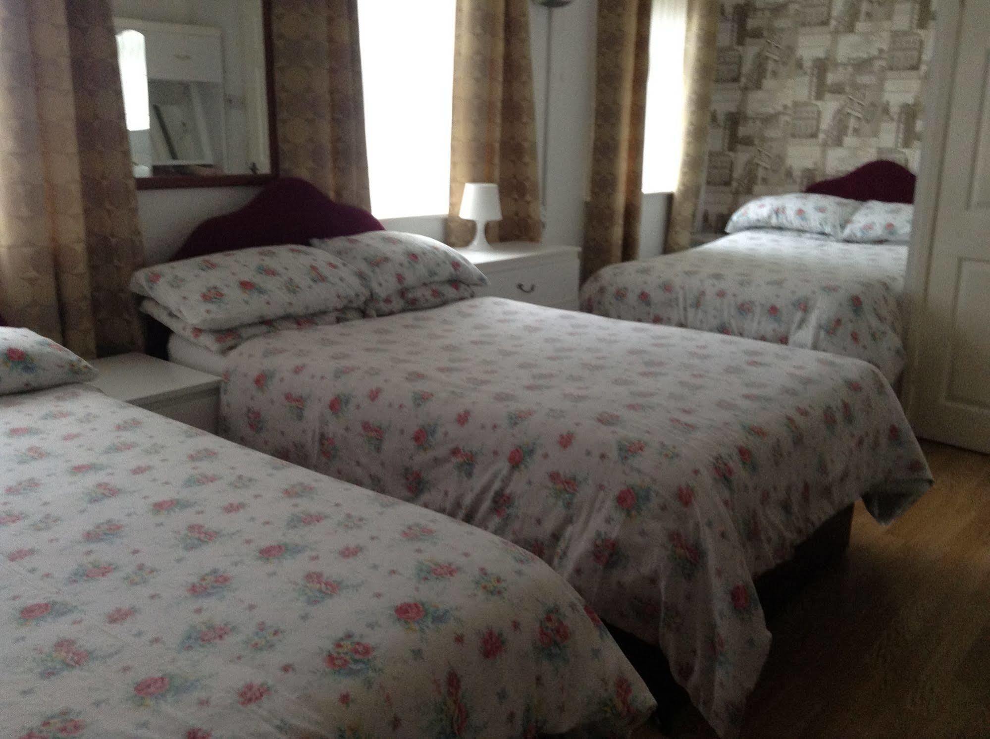 Fairhaven Hotel On Woodfield Road Blackpool Ngoại thất bức ảnh