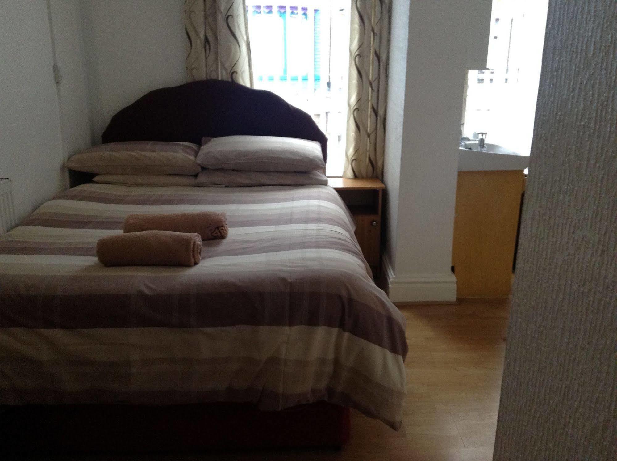 Fairhaven Hotel On Woodfield Road Blackpool Ngoại thất bức ảnh